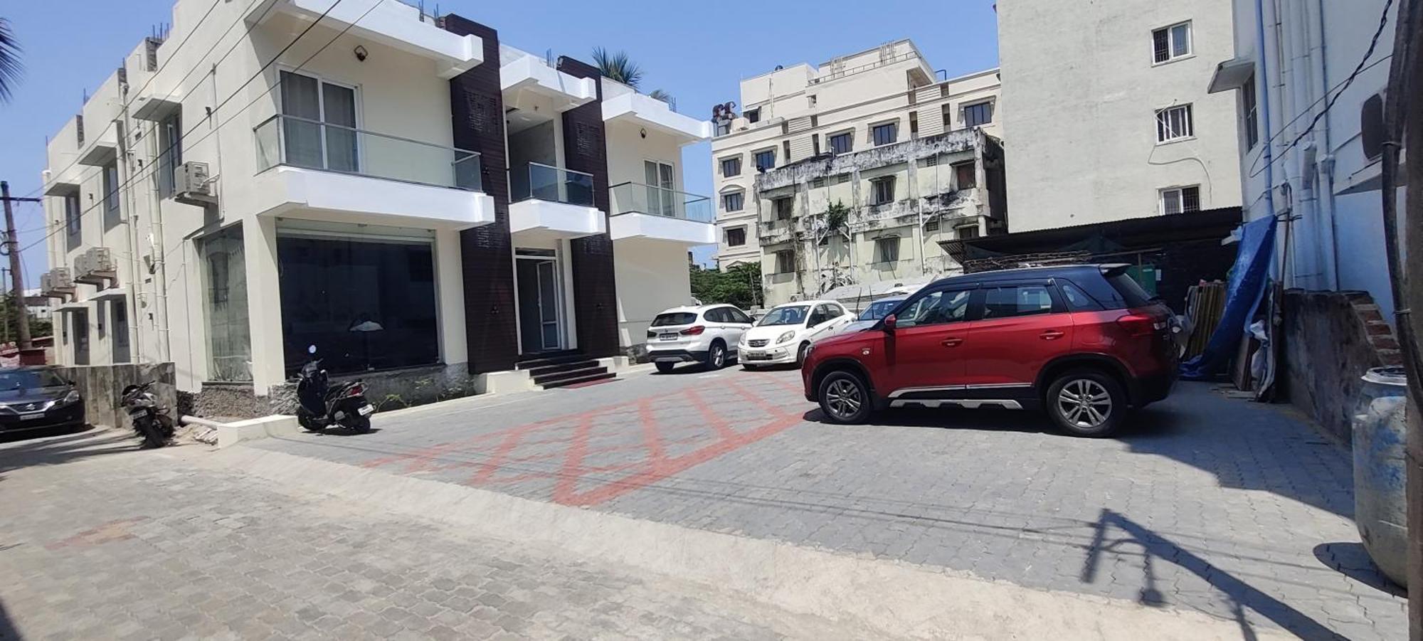 Balaji Residency Velanganni Bagian luar foto